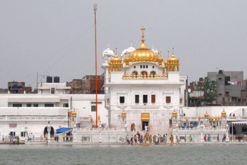 Historical Gurdwaras darshan surrounding Amritsar