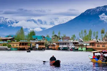 Amritsar to Kashmir Tour Cabs