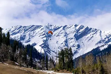 Amritsar to Manali Cab