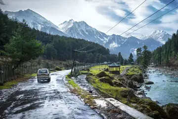 Amritsar Srinagar Gulmarg Sonmarg Pahalgam Jammu Tour